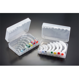 Guedel Airway Kit with 8 color-coded oropharyngeal airways in two clear plastic cases. Sizes range from 40mm to 110mm. Designed to maintain open airway in unconscious patients. TacMed Australia – essential airway management kit for clinical and prehospital care.