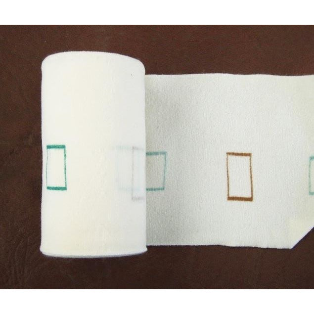 Setopress bandage laid out flat showing rectangular pressure indicator guides. Helps ensure correct tension during application. TacMed Australia – precision bandage for compression therapy.